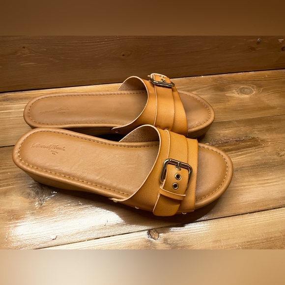 Universal Threads Slip On Slides Sandals Women’s Size 9.5 - Picture 12 of 14